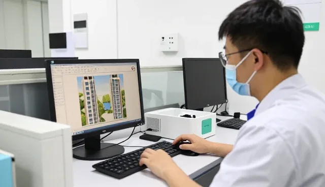 注重成本控制创新推动应用开发持续发展